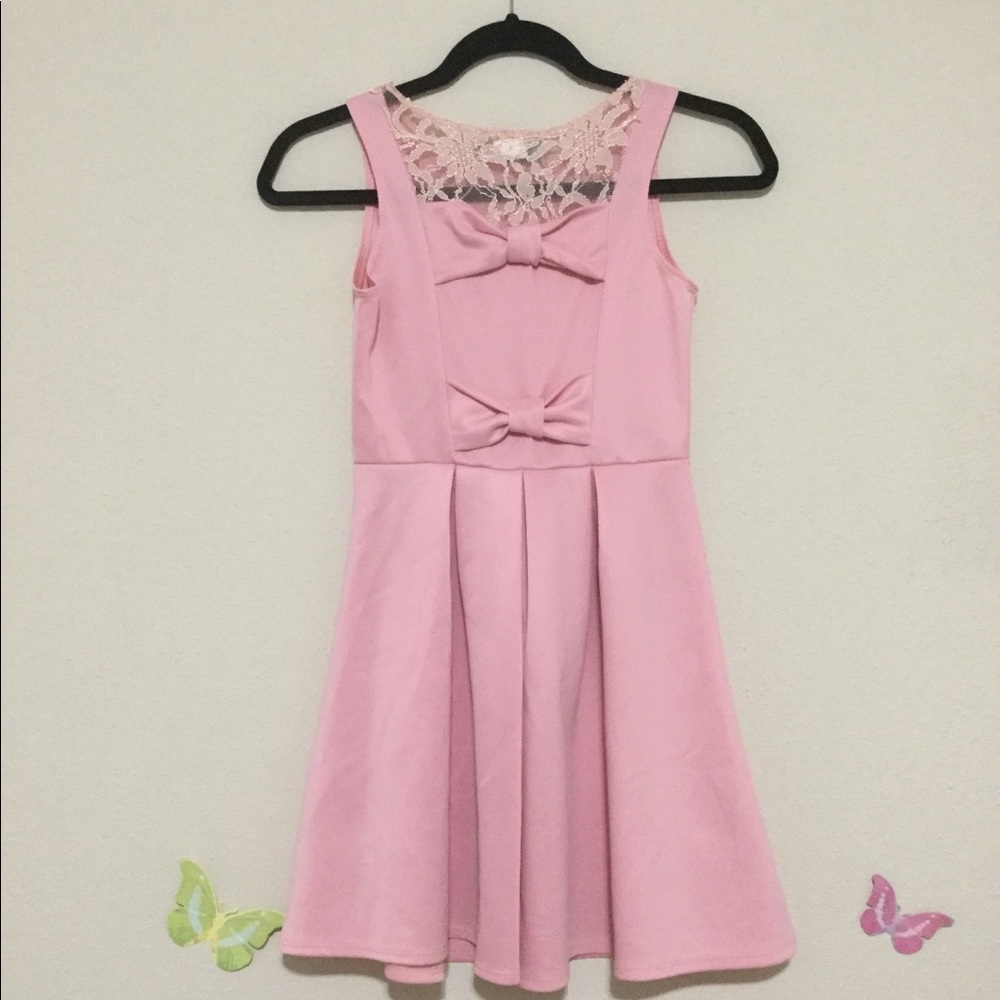 Dress - Picture 2 of 3